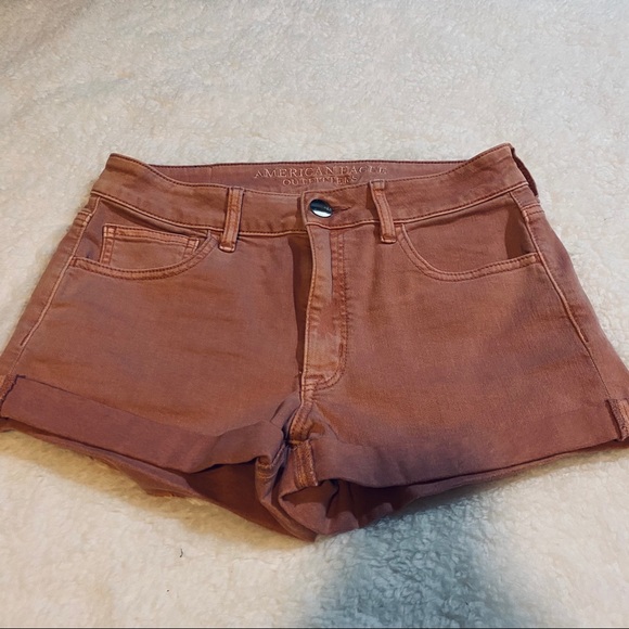 American Eagle Outfitters Shorts Hi-Rise Cuffed - Picture 1 of 3